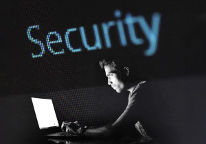 Ivanti, Fortinet, SAP e VMware corrigem falhas críticas de RCE